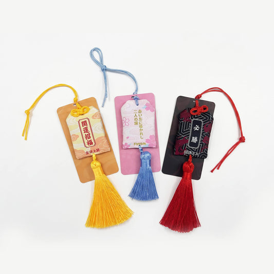 FREE GIFT:DAN DA DAN Omamori Charms (3 Pcs)