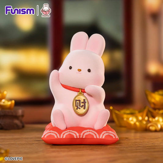 MOMO Bunny Money Come Come Figure