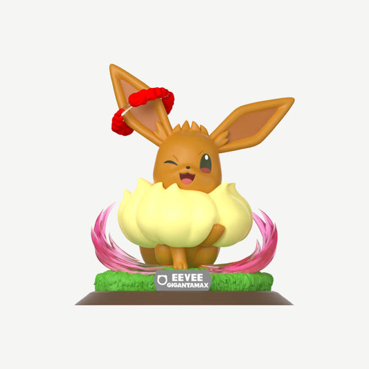 Pokémon Gigantamax Charizard and Eevee Twinkmont Figure